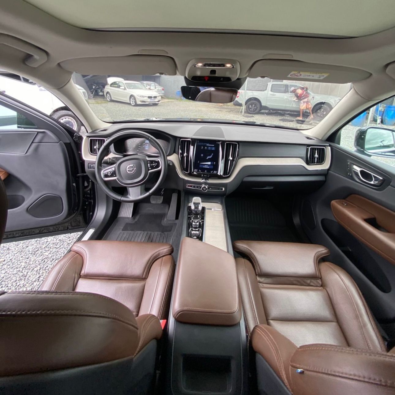 WhatsApp Image 2025-12-22 at 13.53.16 (1)